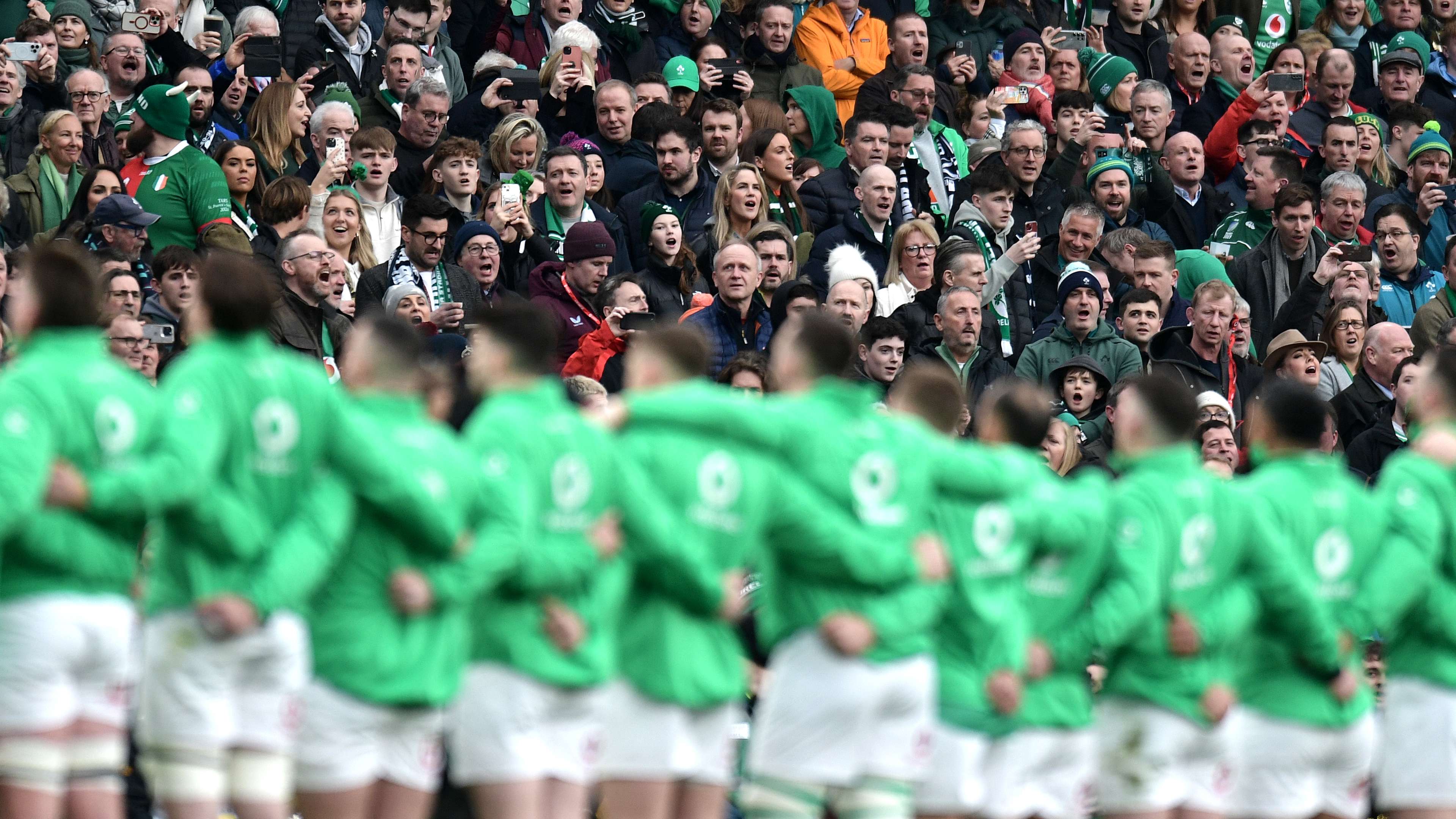 守特点进行 守特点进行